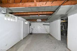 202 Westover Dr, Akron, OH 44313 - Photo 41