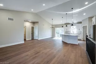 13969 N Highview Dr, Dalton, OH 44618 - Photo 3