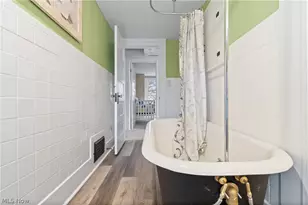 462 Spaulding St, Akron, OH 44310 - Photo 23