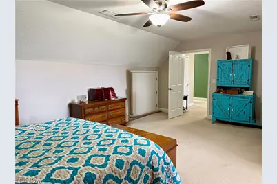 153 Hutchinson Drive, St Clairsville, OH 43950 - Photo 33