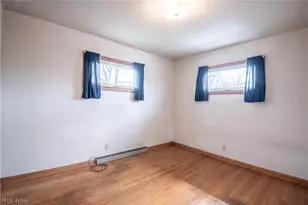 483 Hillman Rd, Akron, OH 44312 - Photo 13