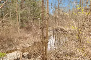 229 W 130th St, Hinckley, OH 44233 - Photo 35