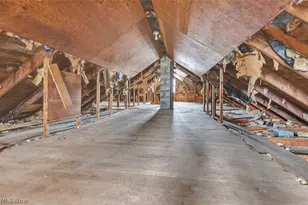 229 W 130th St, Hinckley, OH 44233 - Photo 23