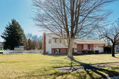 700 Denshire Drive NW, Canal Fulton, OH 44614 - Photo 3