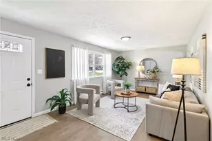 7412 Hopkins Rd, Mentor, OH 44060 - Photo 3