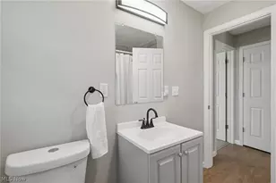 7412 Hopkins Rd, Mentor, OH 44060 - Photo 17