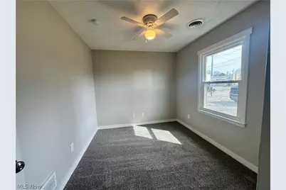 126 1/2 W Broadway Street, New Lexington, OH 43764 - Photo 13