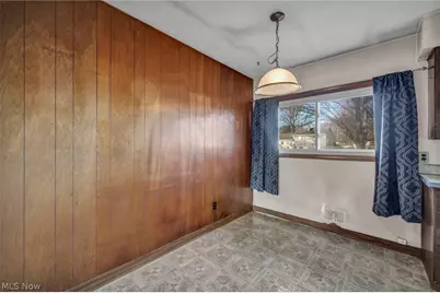 5873 Doxmere Drive, Parma Heights, OH 44130 - Photo 13
