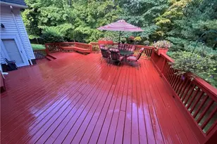 9230 Amber Wood Dr, Kirtland, OH 44094 - Photo 5