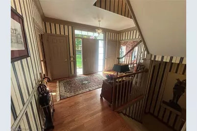 9230 Amber Wood Drive, Kirtland, OH 44094 - Photo 9