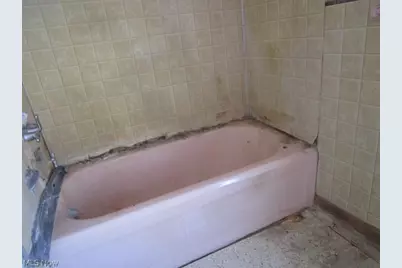 274 N 8th Street, McConnelsville, OH 43756 - Photo 25