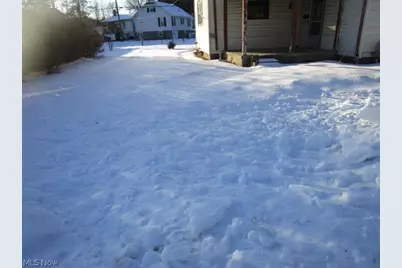 274 N 8th Street, McConnelsville, OH 43756 - Photo 7