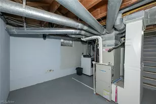 942 E Archwood Ave, Akron, OH 44306 - Photo 21