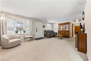 6040 Reynolds Rd, Mentor on the Lake, OH 44060 - Photo 3