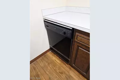 9660 Cove Drive #F-16, North Royalton, OH 44133 - Photo 15