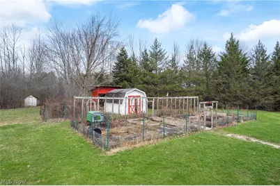 10075 Waterford Trail, Chagrin Falls, OH 44023 - Photo 37