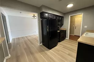 3527 Villa-Casa Ct, Brunswick, OH 44212 - Photo 9