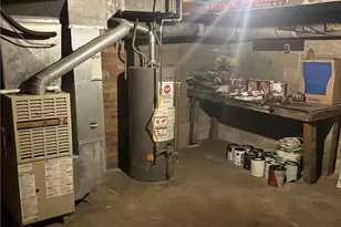 122 5th St SW, New Philadelphia, OH 44663 - Photo 25