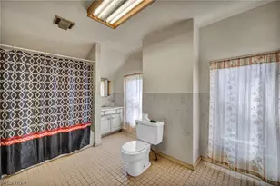 1552 Reid Ave, Lorain, OH 44052 - Photo 15