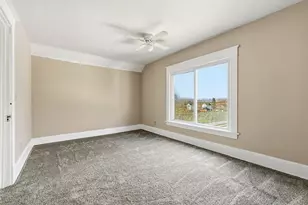 702 Dickson St, Youngstown, OH 44502 - Photo 15