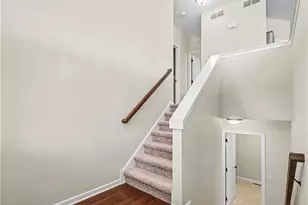 5820 Red Rock Ct, Green Hills, OH 44131 - Photo 7