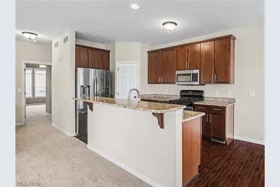 5820 Red Rock Court, Green Hills, OH 44131 - Photo 13