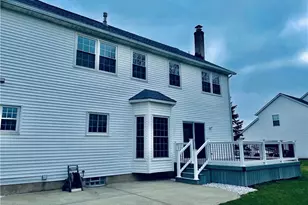 8820 Chaucer Blvd, Grandview Heights, OH 44147 - Photo 27