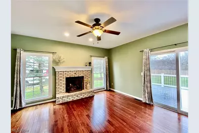 8820 Chaucer Boulevard, Grandview Heights, OH 44147 - Photo 5