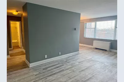 11850 Edgewater Drive, Oakwood, OH 44107 - Photo 9