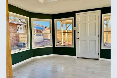 311 Lloyd Street, Dover, OH 44622 - Photo 11