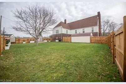 14760 Gaskill Drive NE, Alliance, OH 44601 - Photo 9