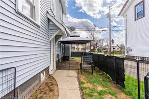 1421 Ferndale Rd NW, Canton, OH 44709 - Photo 5