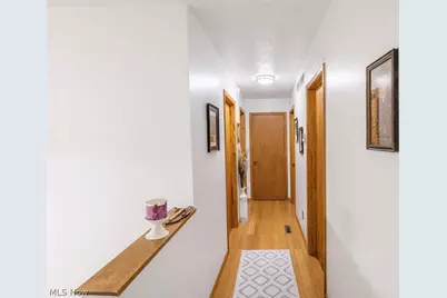 814 W 4th Street, Williamstown, WV 26187 - Photo 5