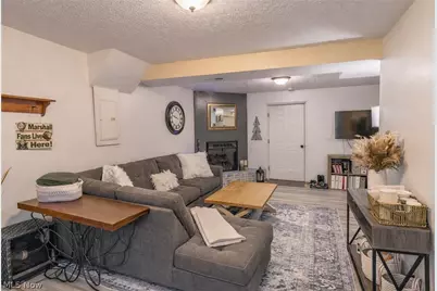 814 W 4th Street, Williamstown, WV 26187 - Photo 17