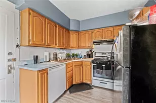 6206 Bradley Ave, Parma, OH 44129 - Photo 19