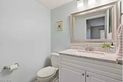 32430 N Roundhead Drive, Solon, OH 44139 - Photo 23