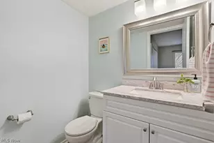 32430 N Roundhead Dr, Solon, OH 44139 - Photo 23