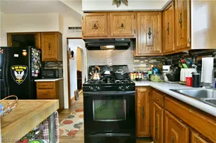 218 Upland Ave, Youngstown, OH 44504 - Photo 25