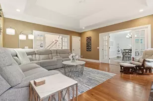309 High Bluff, Aurora, OH 44202 - Photo 11