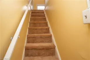 81 E Dalton St, Akron, OH 44310 - Photo 17