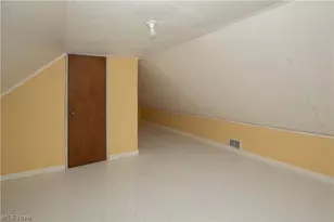 81 E Dalton St, Akron, OH 44310 - Photo 19