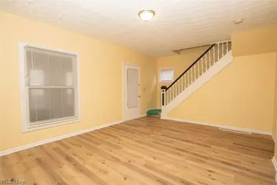 81 E Dalton Street, Akron, OH 44310 - Photo 5