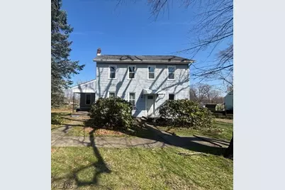 137 Noble Street W, East Canton, OH 44730 - Photo 1