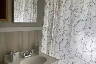 396 Niagara Rd, Vermilion, OH 44089 - Photo 5