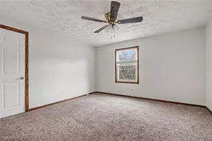 412 Orchard Ave, Niles, OH 44446 - Photo 17