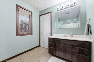 901 N Marion Ave, Louisville, OH 44641 - Photo 33