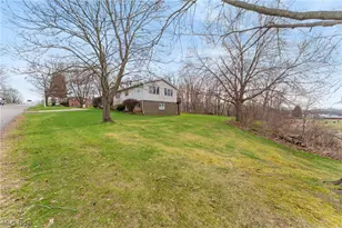 901 N Marion Ave, Louisville, OH 44641 - Photo 3