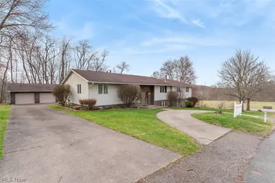 901 N Marion Avenue, Louisville, OH 44641 - Photo 1