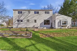 722 Avondale St, Kent, OH 44240 - Photo 3