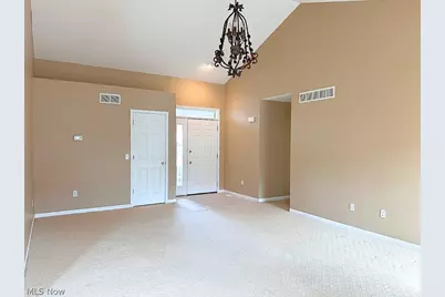 613 Ericston Court, Painesville, OH 44077 - Photo 5